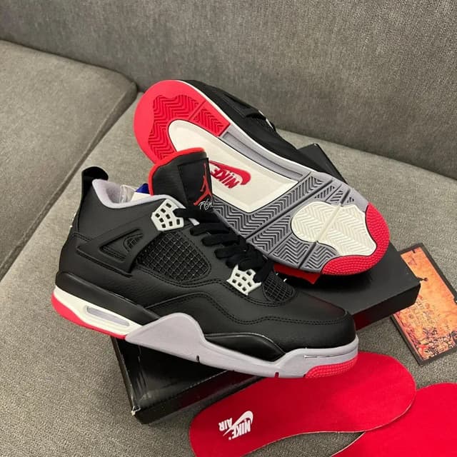 NIKE AIR JORDAN 4 BRED REIMAGINED
