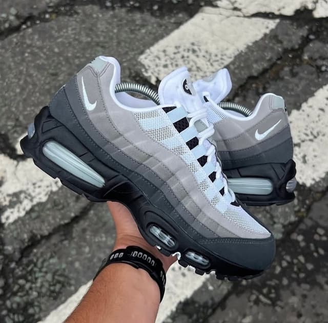 NIKE AIRMAX 95