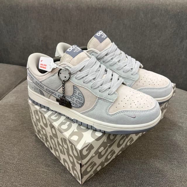 2026 NIKE SB DUK LOW X THE NORTH FACE X CDG